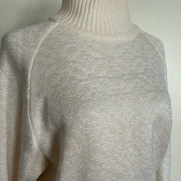Vintage 80s 90s HEAD Sportswear Ski Sweater Ivory Soft 100% Wool Women's Size M - Picture 3 of 6